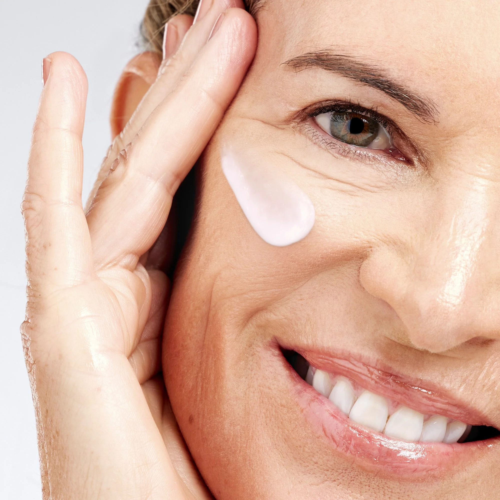 HYALURONIC GLOBAL FACE CREAM - Image 6